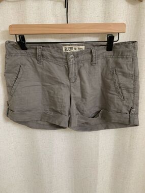 Ruehl No.925 Y2K A&F Linen Cotton Low Rise Women's Taupe Roll-Cuff Shorts